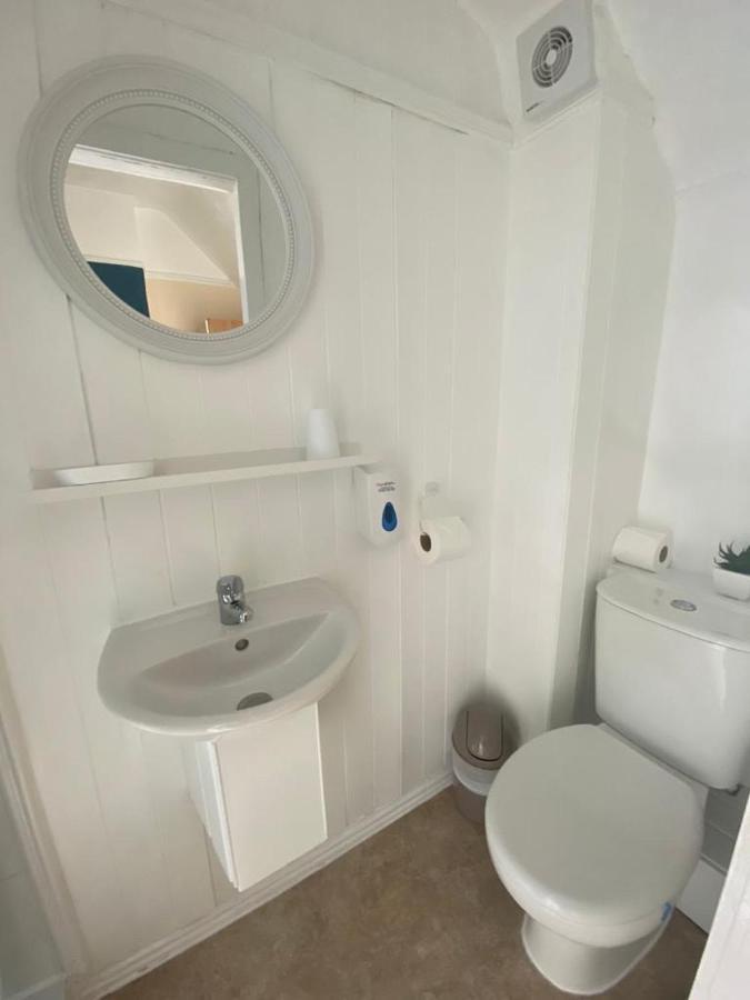 لاندودنو The Tilstone Guest House المظهر الخارجي الصورة